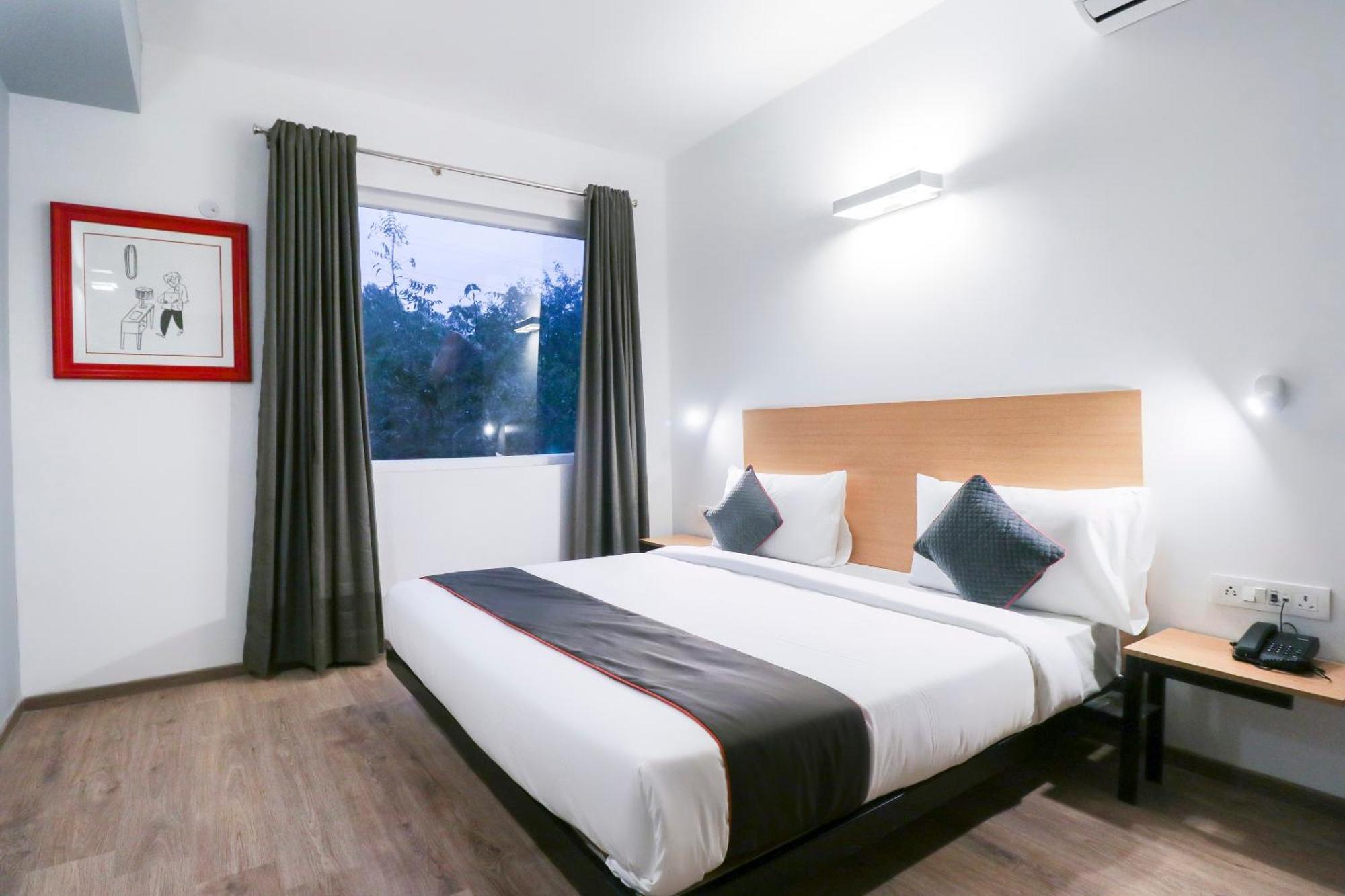Townhouse Noida Sector 71 Near Iskcon Temple Noida Hotel Indirapuram Luaran gambar